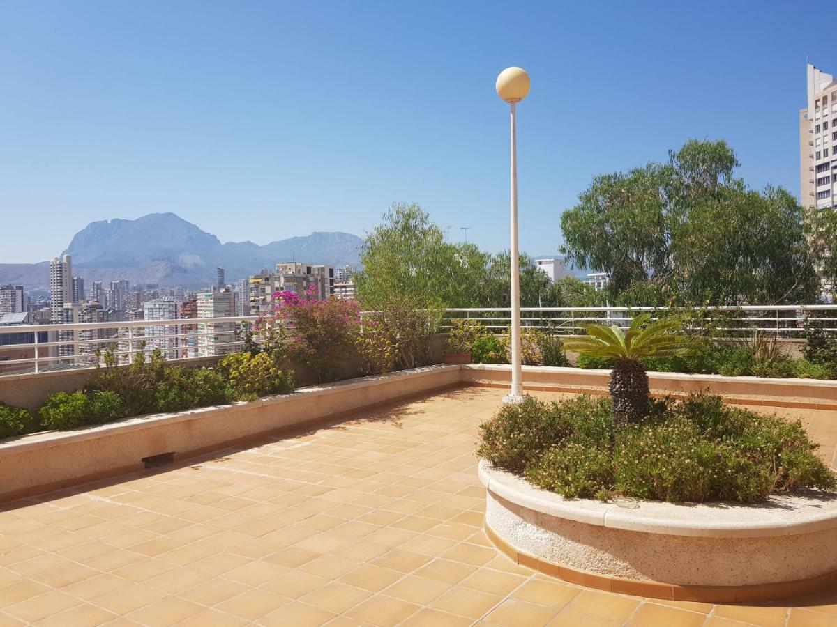 Апартаменты С Видом На Море И Горы Benidorm Luaran gambar